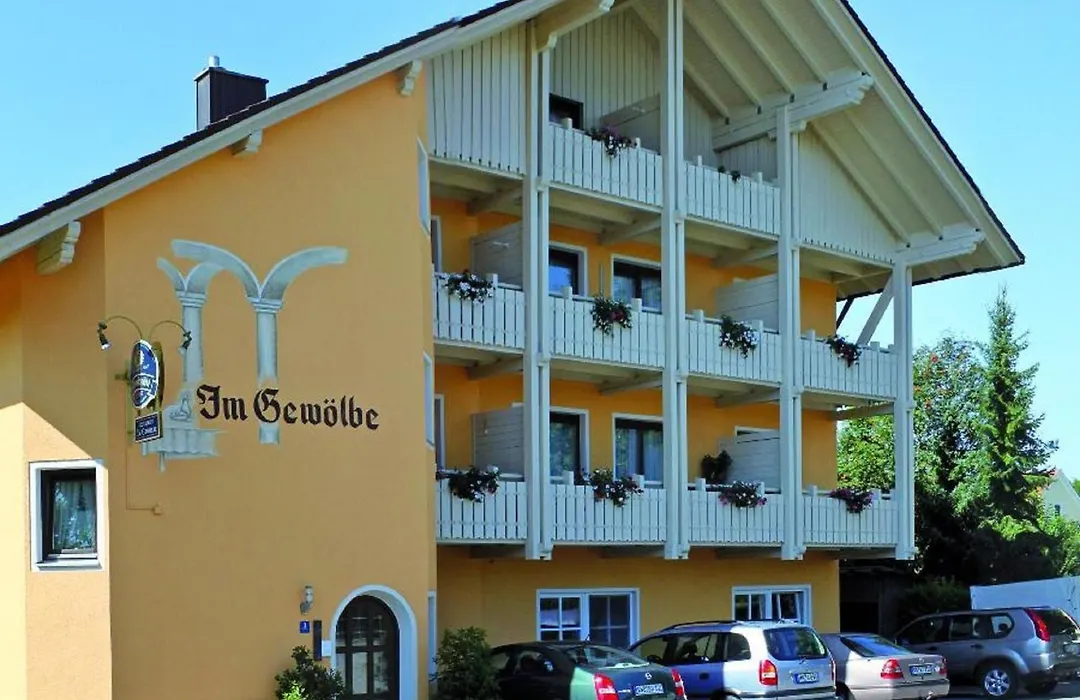 Im Gewölbe-1
